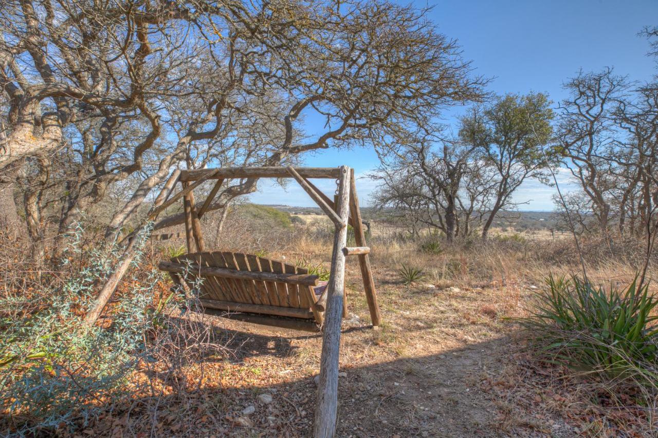 New! Luxury Cottage With Stunning Views-Spa Bath-Patio Fredericksburg Exterior foto